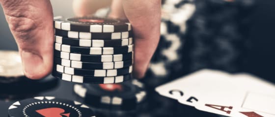 Las 5 mayores diferencias entre el póquer y el blackjack